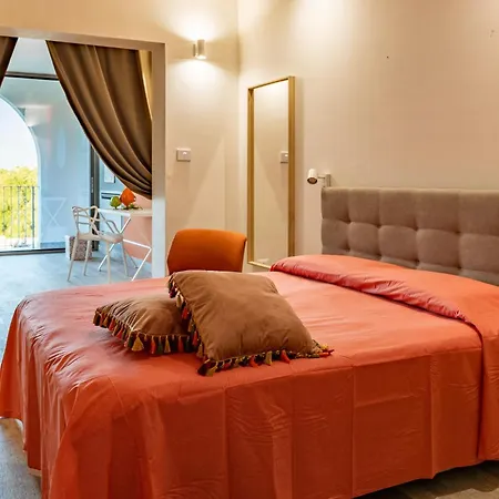 Specchia Luxury House ヴィラ カロヴィーニョ